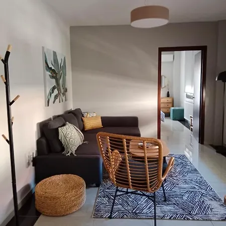 Central Lodge Lägenhet Kalampaka