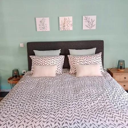 Central Lodge Kalampaka