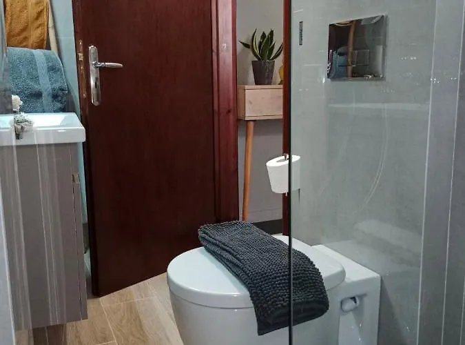 Central Lodge Apartment